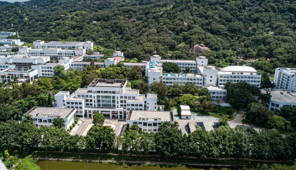 汕头大学怎么样？录取分数线是多少？