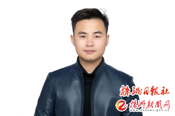 湖南中医药高专大学生创业者张廷晖:疫情之下逆流而上的医考教培人(图1) 湖南中医药高专大学生创业者张廷晖:疫情之下逆流而上的医考教培人(图1)